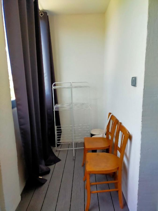 Appartement En Duplex Au 3Ieme Etage Sans Ascenseur Hyeres Exterior photo
